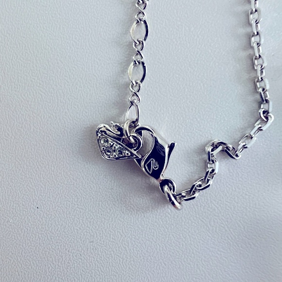 Rare Modern Swarovski Crystal Set - Picture 5 of 8